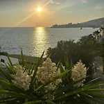 M&g Apartamentioniansarandasea Apartment