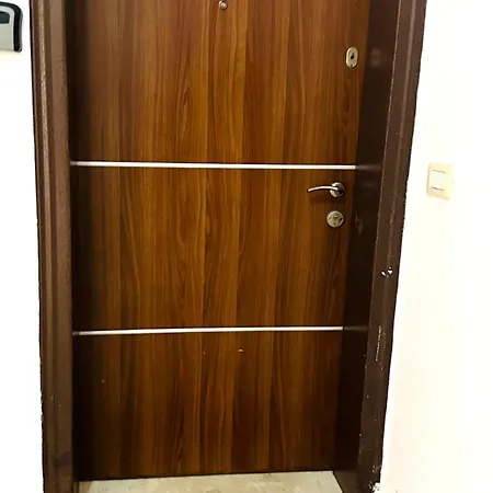 M&g Apartamentioniansarandasea