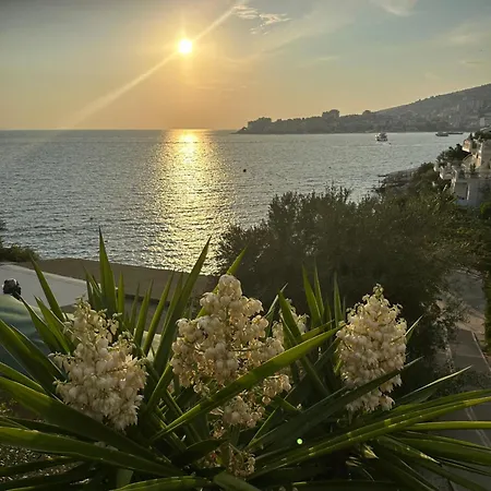 M&g Apartamentioniansarandasea Apartment