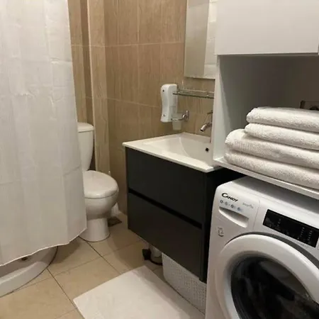 M&g Apartamentioniansarandasea