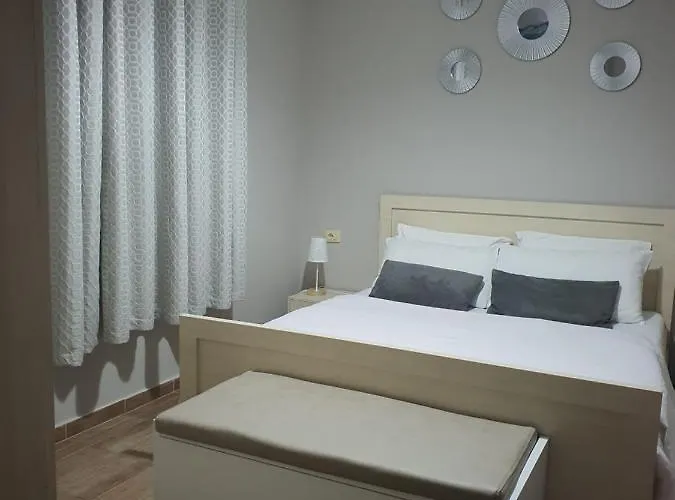 M&g Apartamentioniansarandasea * Sarandë