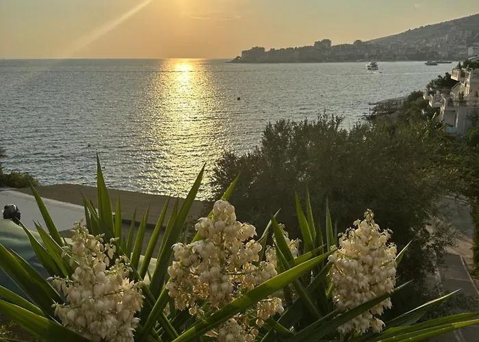 M&g Apartamentioniansarandasea 公寓